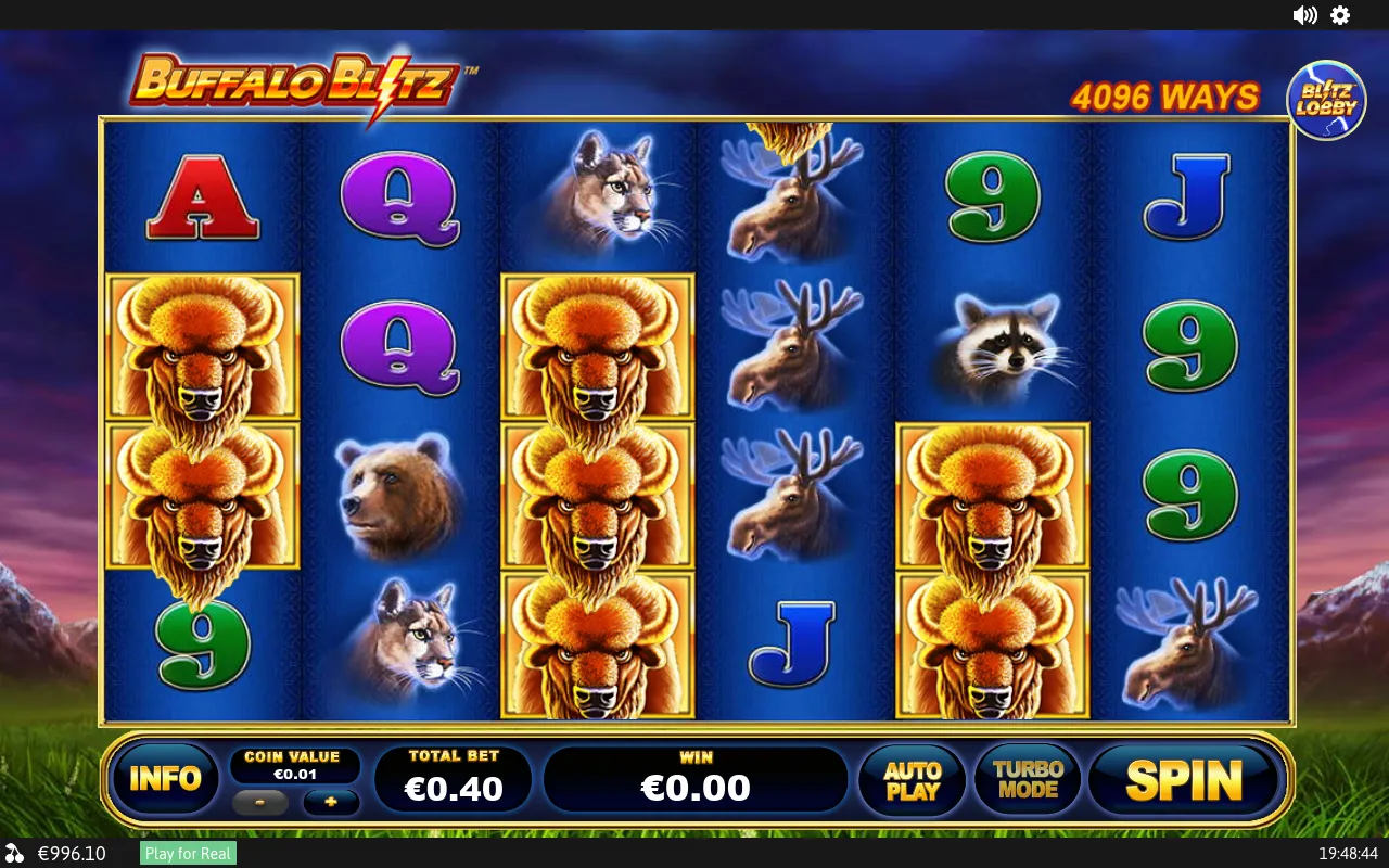Buffalo wilds stacked tall on reels 1, 3 and 5 with mixed lower symbols on the in-between reels